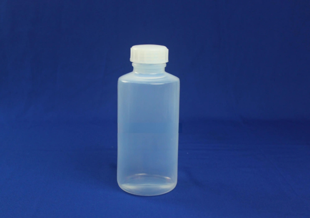 線肽RGD-polyoxyethylene-PCL，RGD-聚乙二醇-PCL